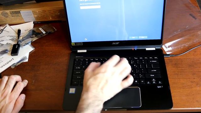 Acer Spin 7 2-in-1 Touchscreen Laptop unboxing - Fast review смотреть онлайн