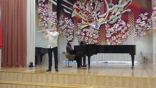 Евгений Глебов "Лирическая мелодия", Й. Андерсен "Тарантелла". смотреть онлайн