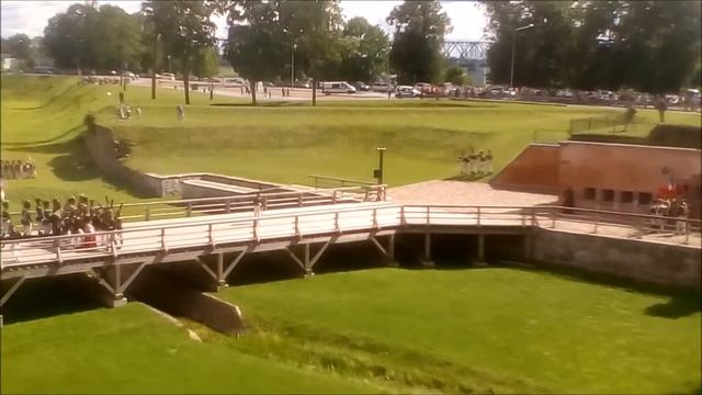атака французов на ворота смотреть онлайн