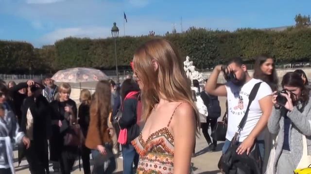 Fashion Week Paris 2016 2017 CHIARA FERRAGNI N2. смотреть онлайн