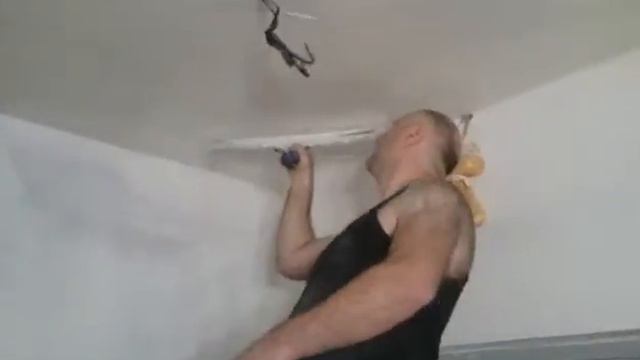 Шпаклёвка потолка. Мастер Грек. смотреть онлайн