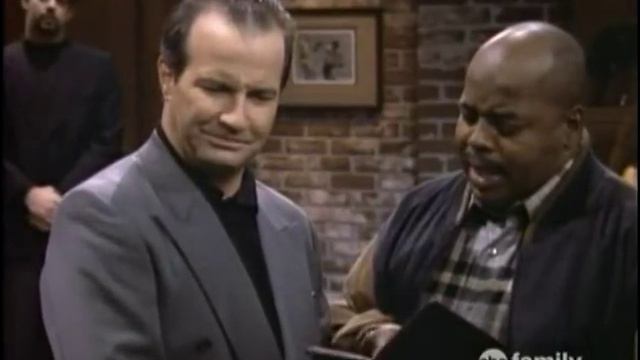 Lieutenant Carl Winslow, Chicago PD смотреть онлайн