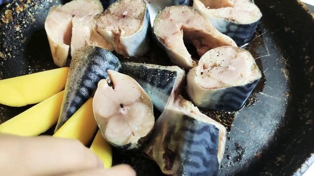 #6. ? Комплексный обед. |Скумбрия с картофелем. | (20 минут) смотреть онлайн