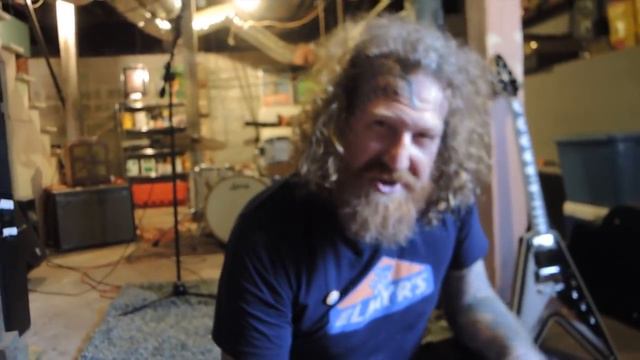 Epiphone Ltd. Ed. Brent Hinds Flying-V Custom смотреть онлайн