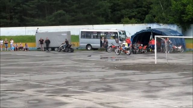 Нарезка Stuntriding "F.S.B." на матче 09.06.2013 смотреть онлайн