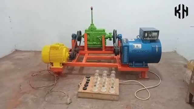 Бесплатная энергия от двигателя мощностью 3 л.с. и генератора переменного тока мощностью 15 кВт. смотреть онлайн