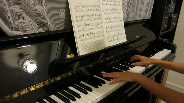 Johannes Brahms - Waltz in A flat No. 15 from Waltzes, Op. 39 смотреть онлайн