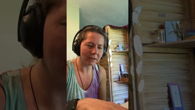 Exploring a￼ new Oracle deck & light ￼ Language￼. ￼ смотреть онлайн