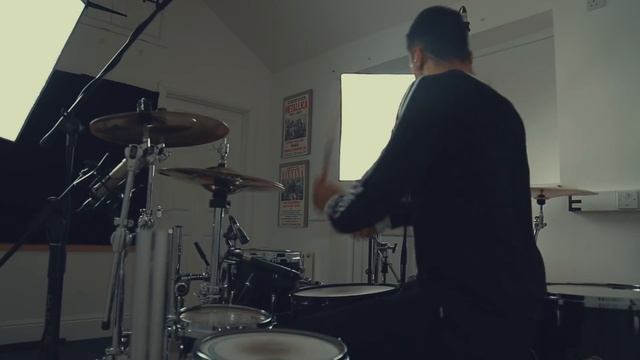 It Never Ends - Bring Me The Horizon - Drum Cover смотреть онлайн