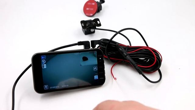 Автомобильный регистратор MARUBOX M260IPS смотреть онлайн
