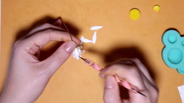 Мастер-класс: Декор баночки "Букет ромашек" из полимерной глины FIMO/polymer clay tutorial смотреть онлайн