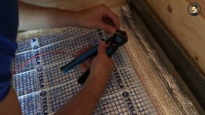 Монтаж карбонового кабельного теплого пола Tesla