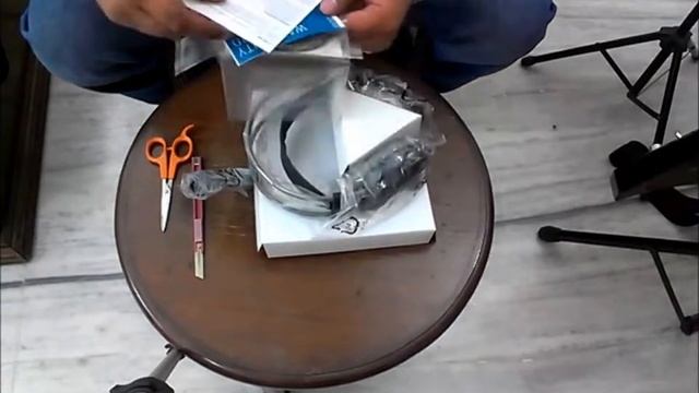 Unboxing AKG K77 Headphones смотреть онлайн