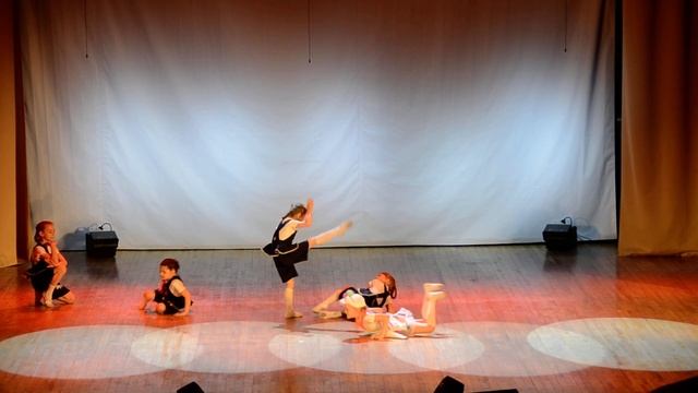 Dance show - "Фабрика мороженного" смотреть онлайн