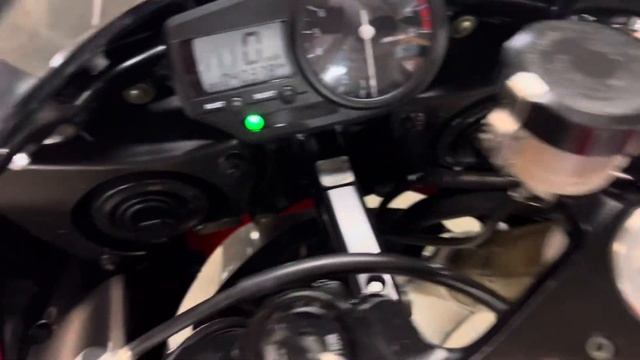 MOTO-TEAM. YAMAHA YZF-R1 2001г. Из Европы. Ссылка в описании. смотреть онлайн