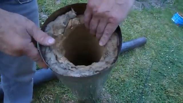 Срок службы дымохода  Дымоход сэндвич , сталь 430 AISI 0,8 мм после 7 лет эксплуатации.Ржавчина.