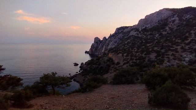 Пару минут августовского вечера в можжевеловой роще. Новый Свет. Крым.