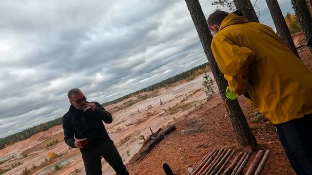 Пересекаем реку Луга на #fatbike , едем к песчаному карьеру , ЭКО тропа #лес #велосипед #велоюз смотреть онлайн