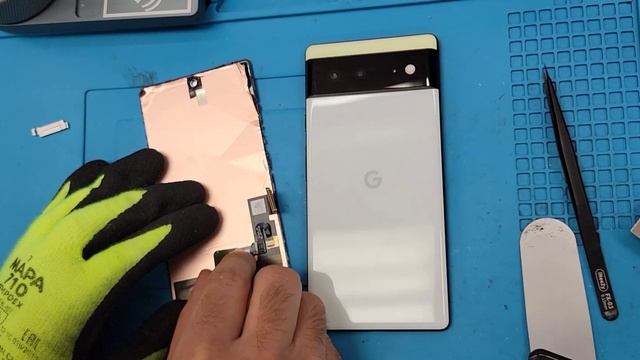 Google Pixel 6 and 6 pro Screen replacement смотреть онлайн