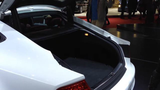 Mercedes-Benz CLS Shooting Brake 2015 vs Audi A7 Sportback 2015 смотреть онлайн