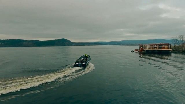 Испытание лодки из ПНД 7.8 м смотреть онлайн