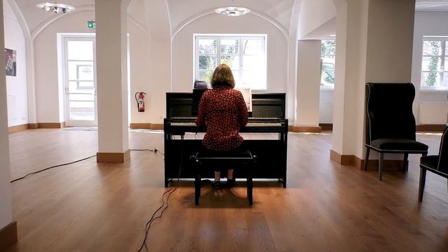 Classic Cantabile UP-1 und Aurio Chroma präsentieren Anna Sutyagina: Ennio A. Paola, Le Gymnopédist смотреть онлайн