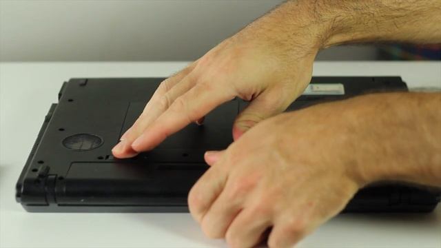 HP 530 Notebook SSD Upgrade with EZ-Gig Data Cloning Procedure смотреть онлайн