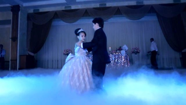 Aida and Arsen Dancing Waltz "Once Upon A December" Anastasia смотреть онлайн