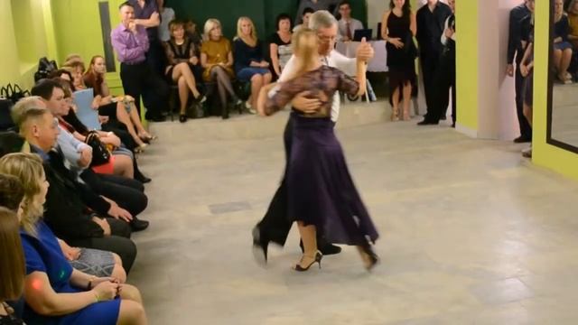 Максим и Галина Степановы Танго-нуэво - только танец смотреть онлайн