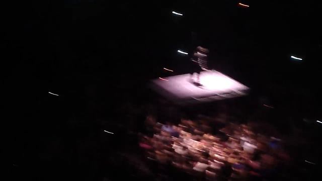 Usher OMG Tour Intro 2010 Houston, Texas смотреть онлайн