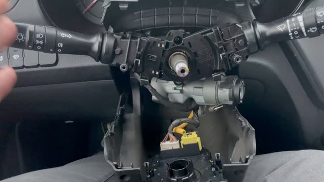 Не работают кнопки на руле - причина и решение смотреть онлайн