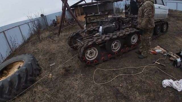 ЧЕРМЕТНЫЙ ВЕЗДЕХОД начал рыть как танк . смотреть онлайн