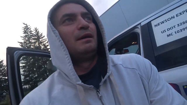 60 тысяч рублей в день - некислая зарплата. Америка даёт прикурить. e101 смотреть онлайн