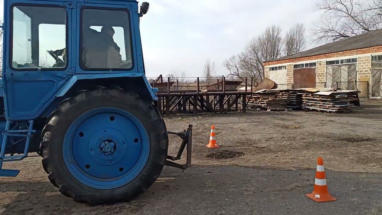 упражнения на тракторе для студентов смотреть онлайн