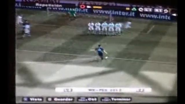Gol de tiro libre Cassano Play 2 PES 2013 смотреть онлайн