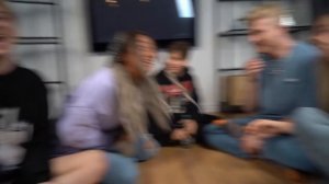 БУТЫЛОЧКА НА ПОЦЕЛУЙ || С НАКАЗАНИЯМИ || ЧЕЛЛЕНДЖ