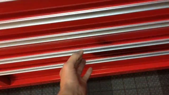 Red 72" toolbox with hutch смотреть онлайн
