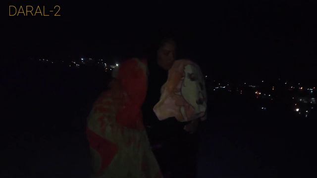 "Farideh and his two children scattered under the heavy snow and took shelter in a cave" смотреть онлайн