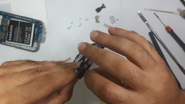 Samsung J5 Home ,Menu And Back Button Flex Cable Replacement смотреть онлайн