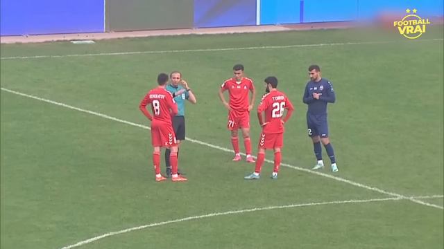 SCANDALE au Cameroun : Nathan Douala et 61 joueurs ont MENTI sur leur âge - La Quotidienne #1489 смотреть онлайн