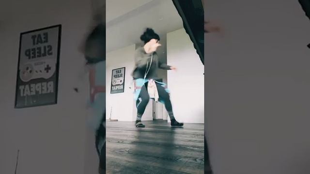 I tried to dance like Link from Legend of Zelda: Majora's Mask #tan_jem смотреть онлайн