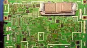 Ремонт телевизора Samsung LE32R81B.Не включается.