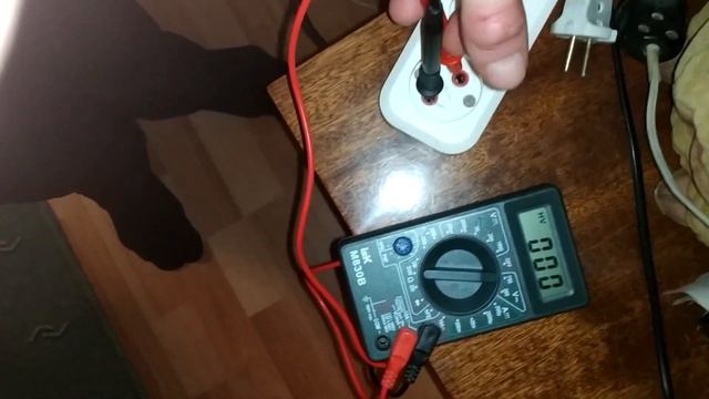 Не у всех в розетке 220 вольт смотреть онлайн