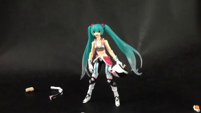 Figma 233 - 2013 賽車初音 極短版 смотреть онлайн