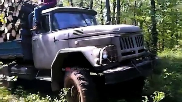 USSR ZIL Trucks Offroad! ZIL-131, ZIL-135, ZIL-157 Russian Trucks on Extreme Road