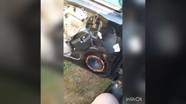 Замена штатных динамиков в Шевроле авео  на DL Audio BARRACUDA 165