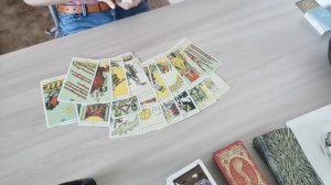 Кто к вам спешит и зачем? Мужчина по судьбе | Расклад Таро на одну позицию