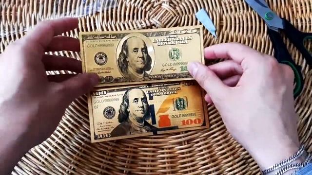 Крутые сувенирные позолоченные купюры 100 долларов с Алиэкспресс Распаковка и обзор посылки смотреть онлайн