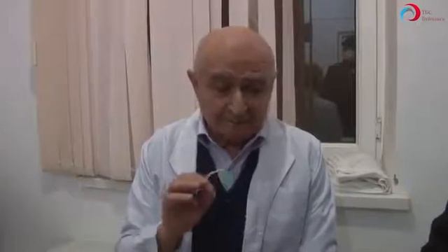 Врач Магомедхан Даитбегов заявил, что причиной отравления детей в Буйнакске могли стать мандарины смотреть онлайн