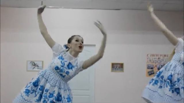 Шоу-балет Dance Queen (короткая версия) смотреть онлайн